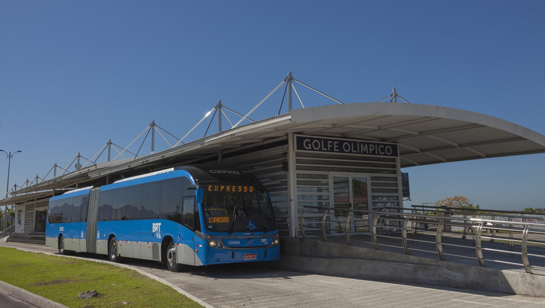 Pontos de ônibus sustentáveis Mobilidade Volvo